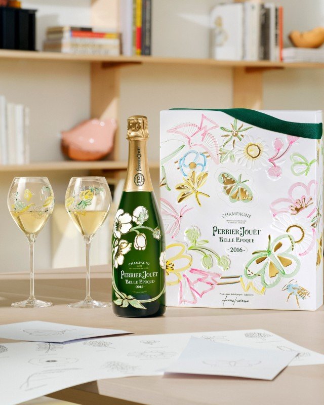 Buy Perrier - Jouët Perrier - Jouët Belle Époque 2016 Champagne Gift Pack with 2 Glasses (750mL) at Secret Bottle