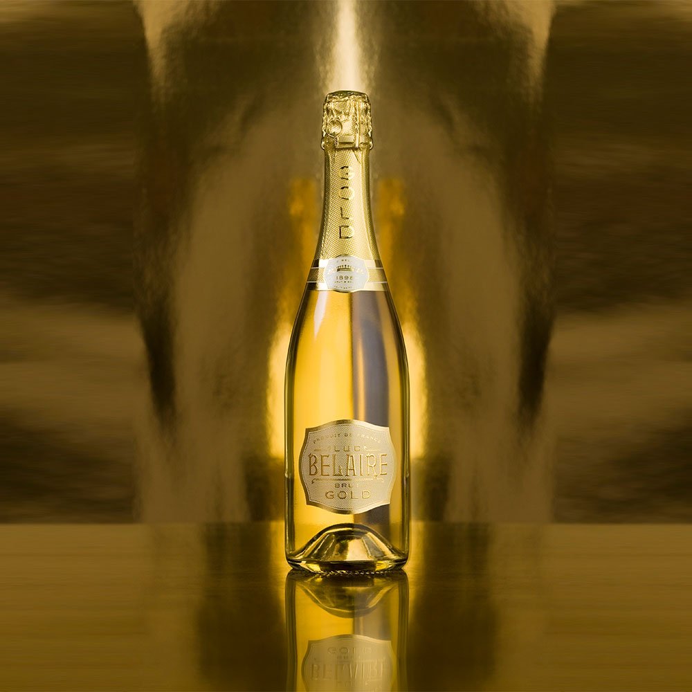 https://secretbottle.com.au/cdn/shop/products/luc-belaire-gold-brut-sparkling-750ml-french-sparkling-wine-410230_1800x1800.jpg?v=1677535646